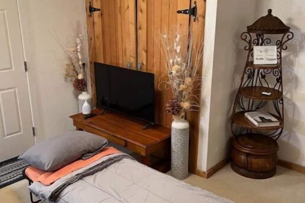 Photo of Bedroom in Colorado Springs