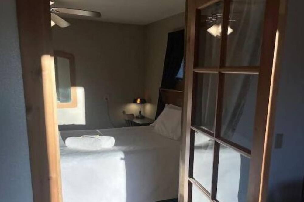 Photo of Bedroom in Colorado Springs