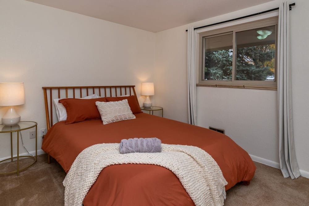 Photo of Bedroom in Arvada Plaza Area
