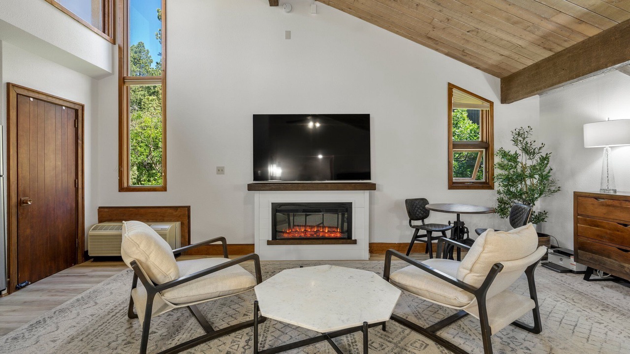 Photo of Livingroom in Purgatory