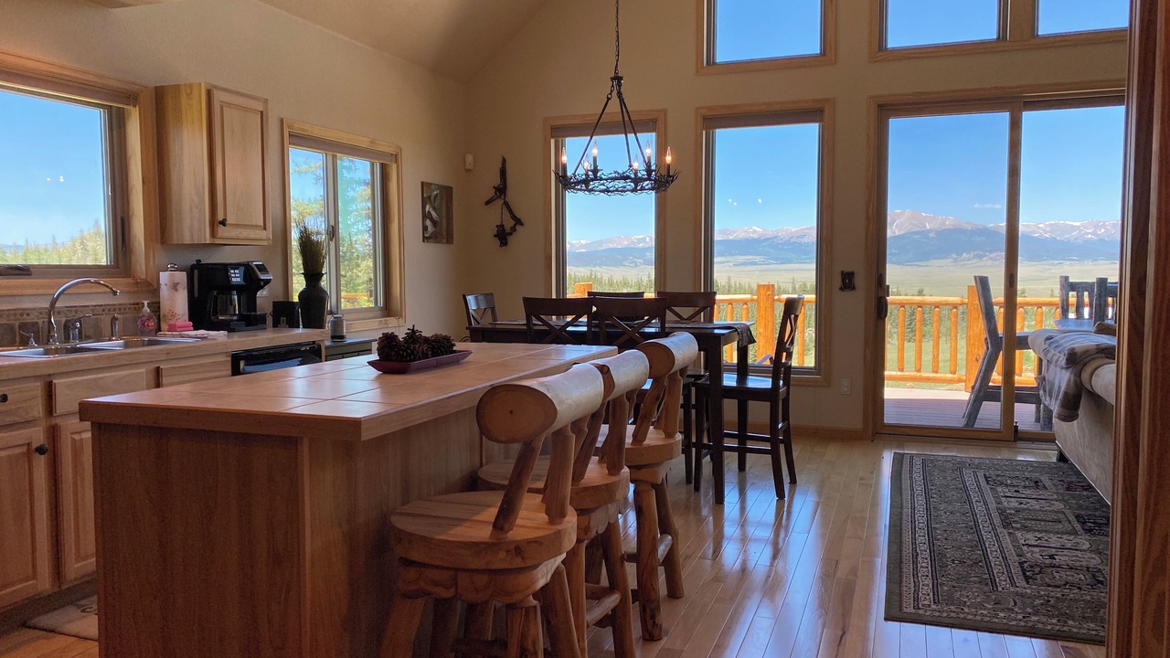 Photo of Kitchen in Indian Mountain