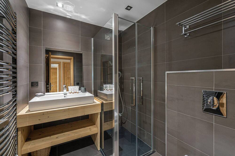 Photo of Bathroom in Meribel
