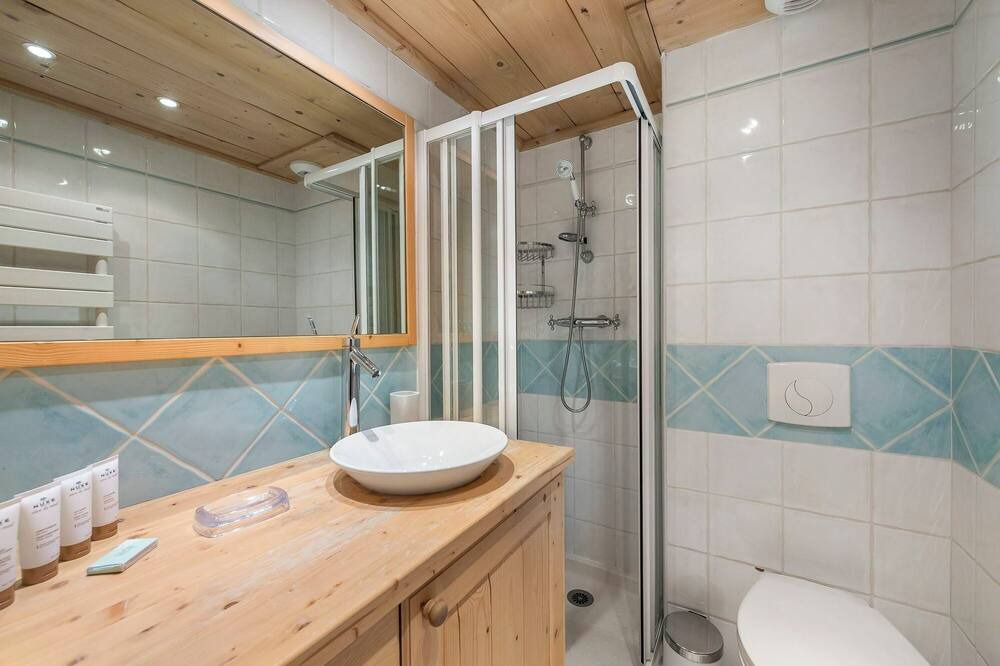 Photo of Bathroom in Meribel