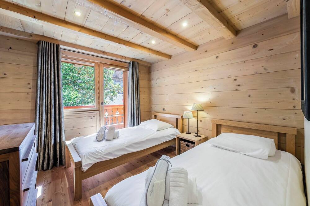 Photo of Bedroom in Meribel