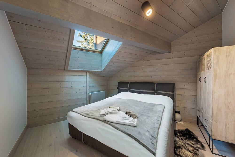 Photo of Bedroom in Meribel
