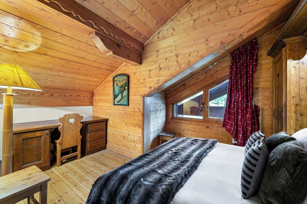 Photo of Bedroom in Meribel Village