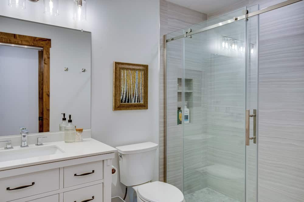 Photo of Bathroom in Intermountain