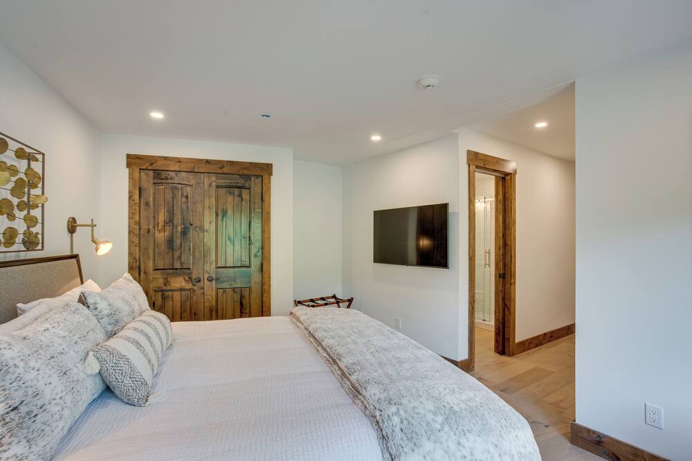 Photo of Bedroom in Intermountain