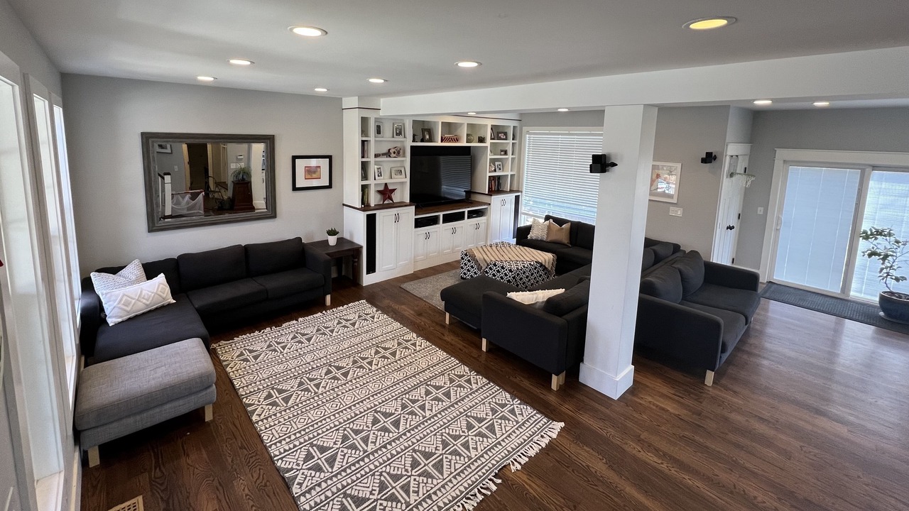 Photo of Livingroom in Erie