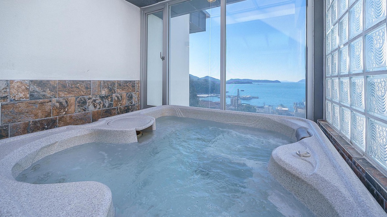 Photo of Bedroom in Geoje