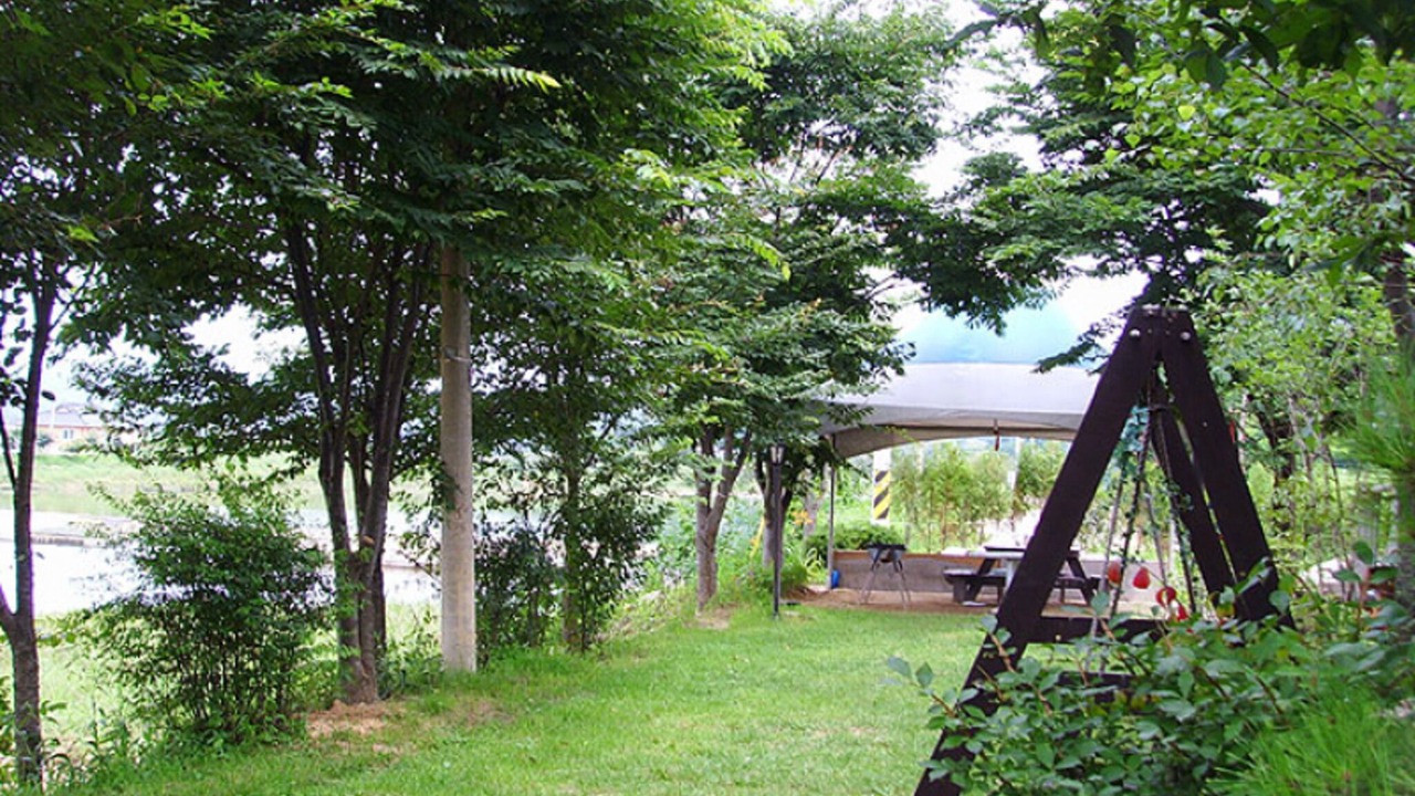Photo of Others in Yongmun
