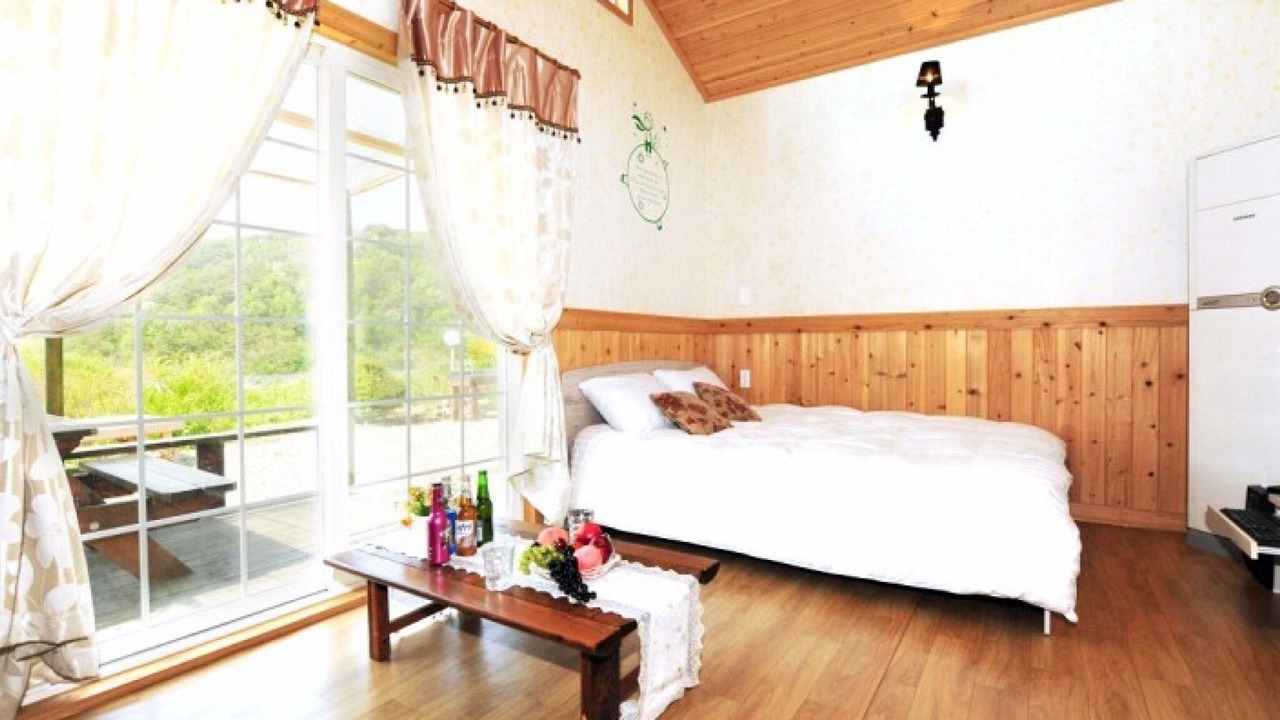 Photo of Bedroom in Nam