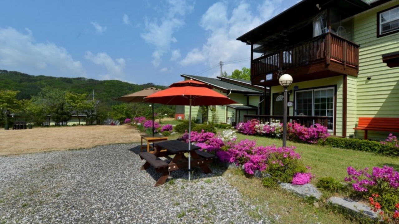 Photo of Others in Seowon