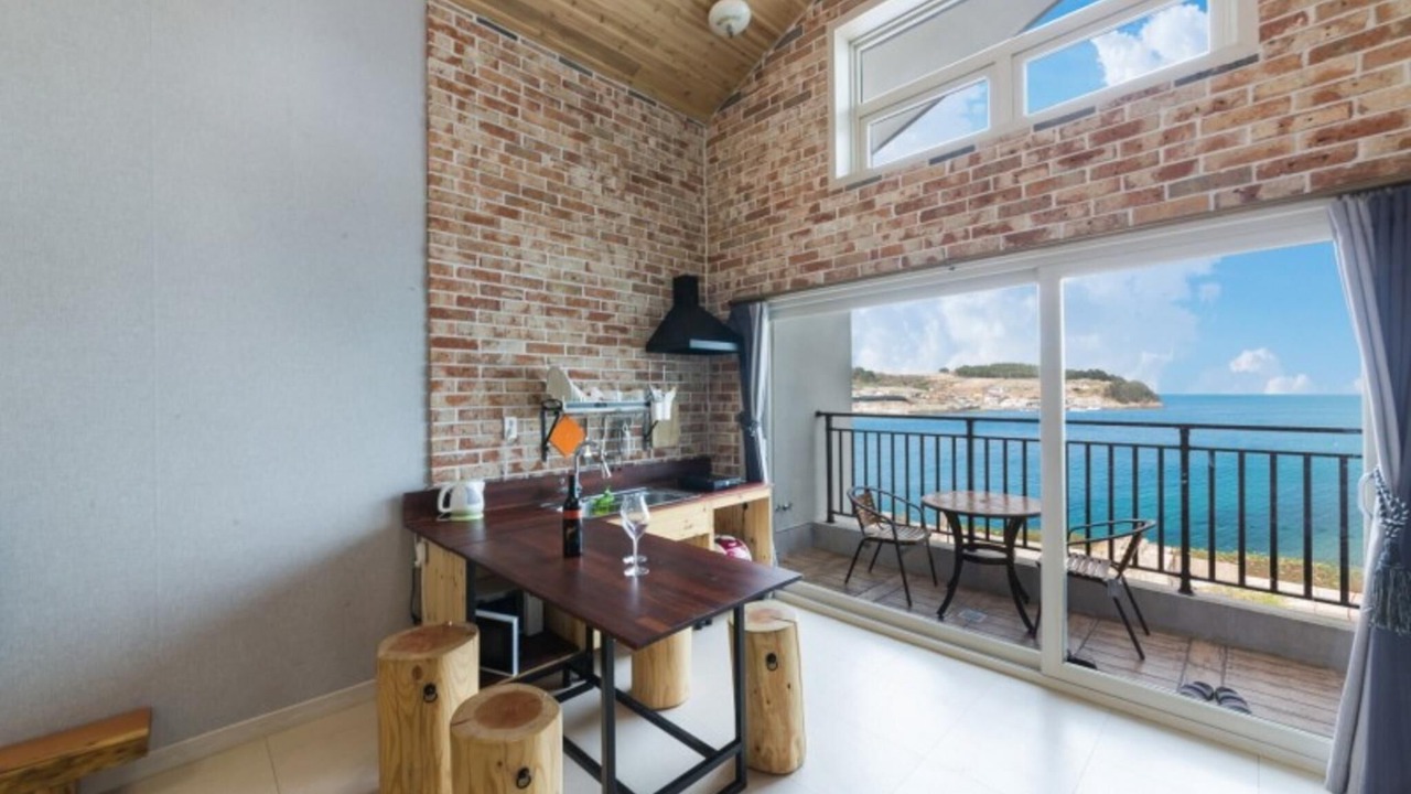 Photo of Bedroom in Hwajeong