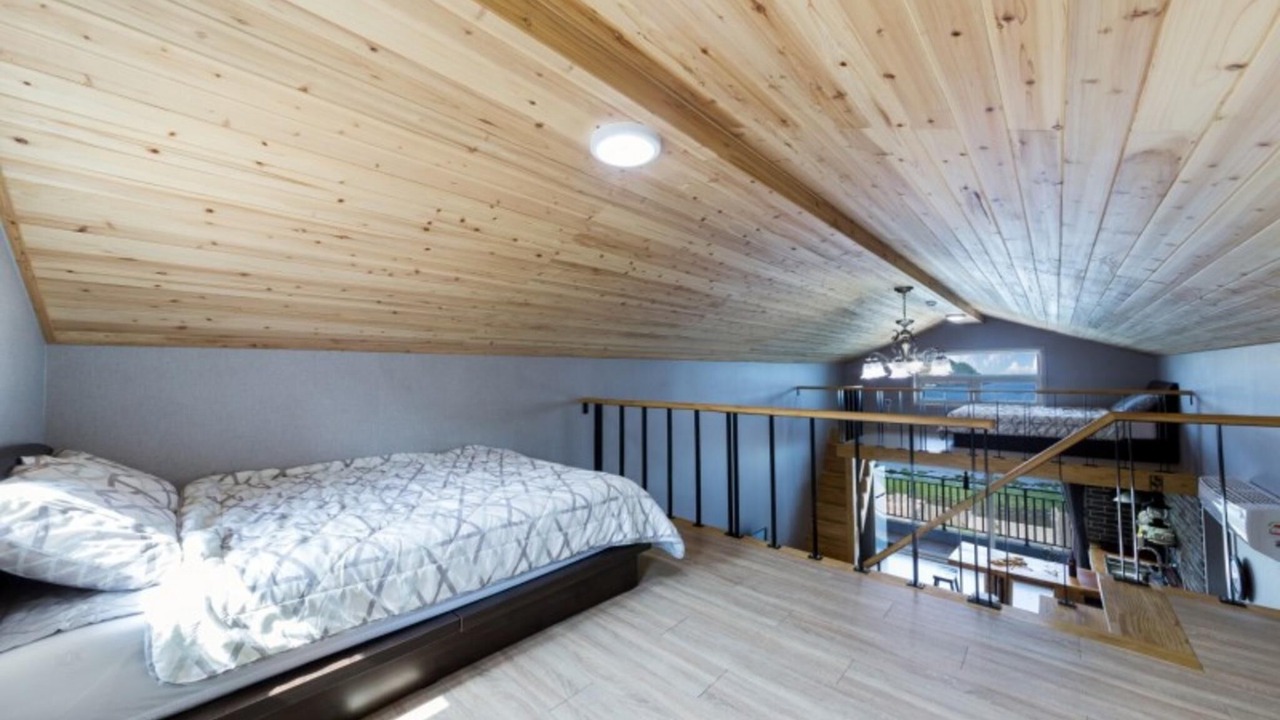Photo of Bedroom in Hwajeong