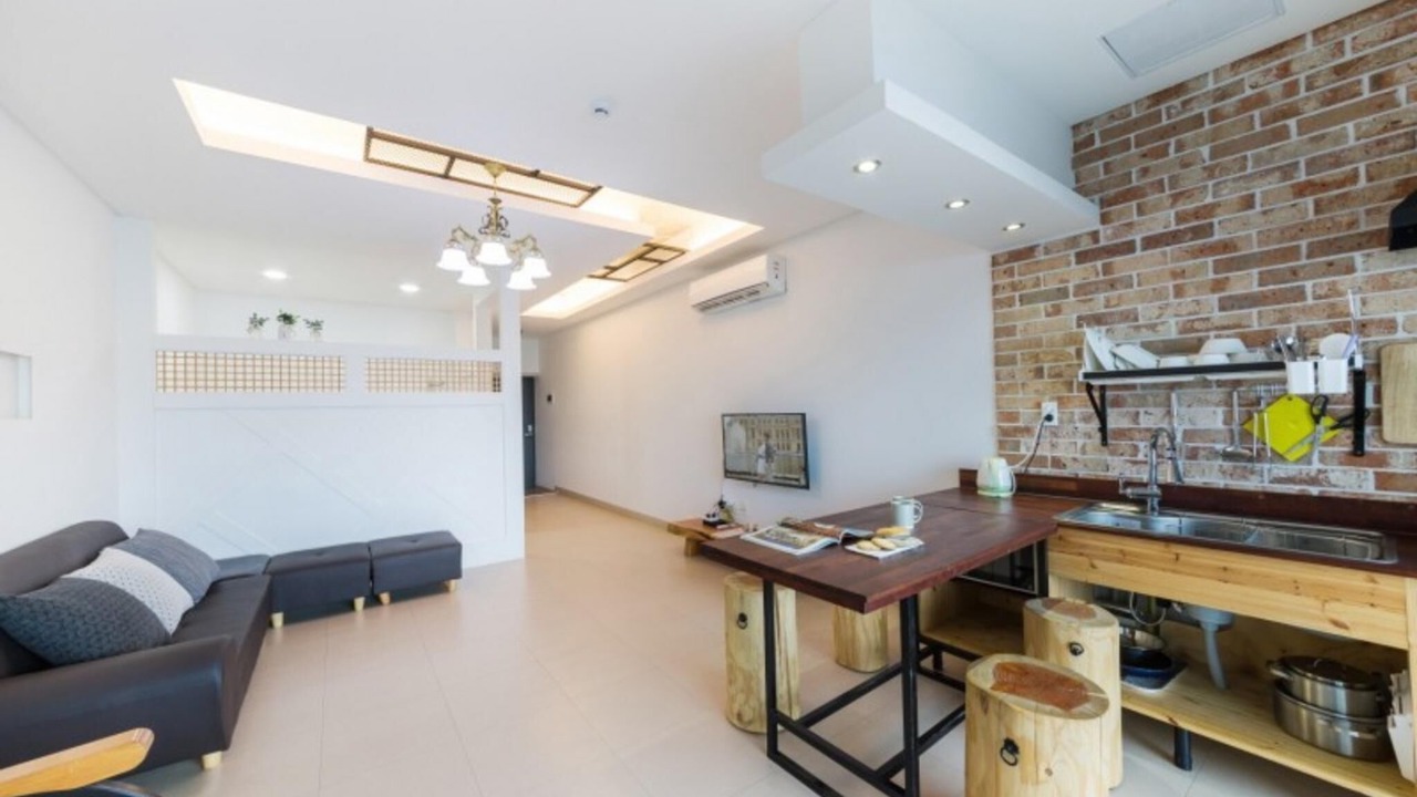 Photo of Bedroom in Hwajeong