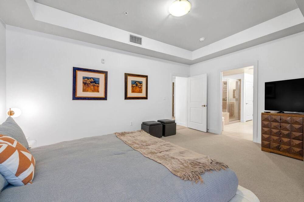 Photo of Bedroom in Central Boulder