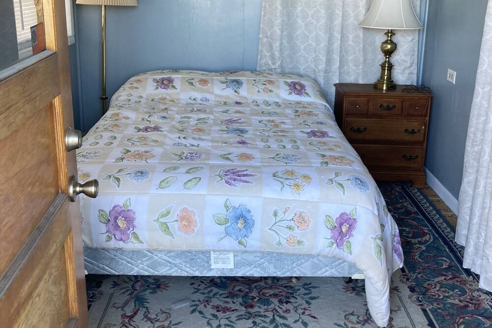 Photo of Bedroom in Lafayette