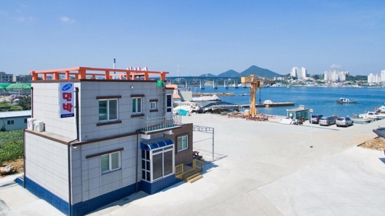 Photo of Others in Geoje