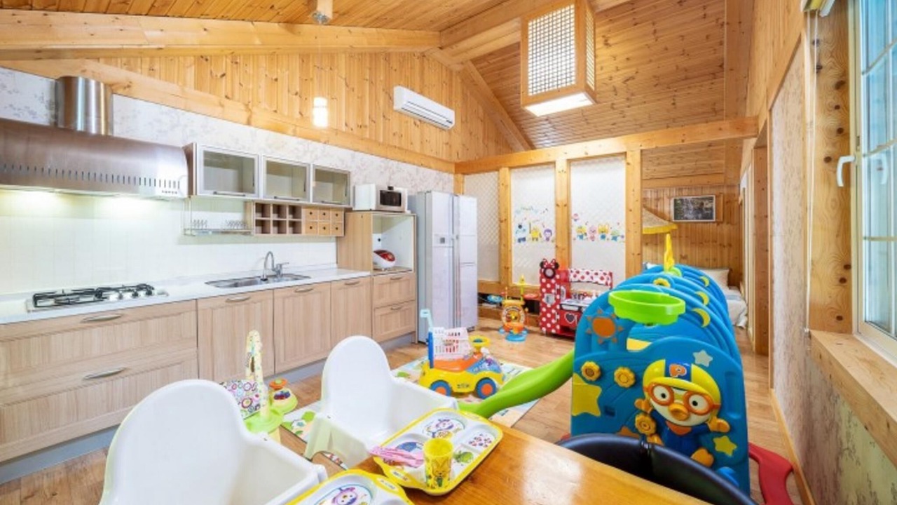 Photo of Bedroom in Buk