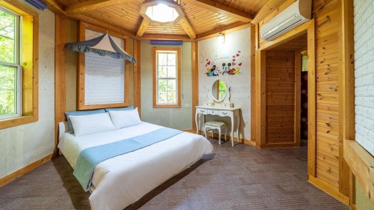 Photo of Bedroom in Buk