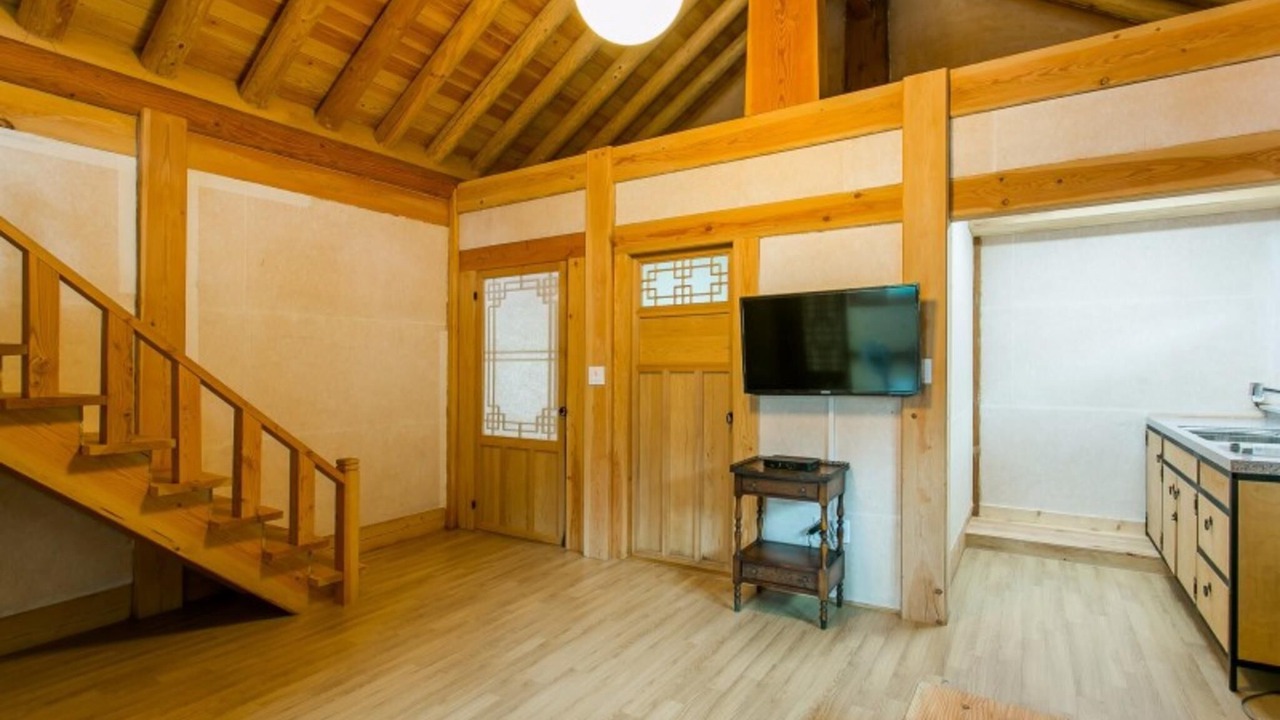 Photo of Bedroom in Suju