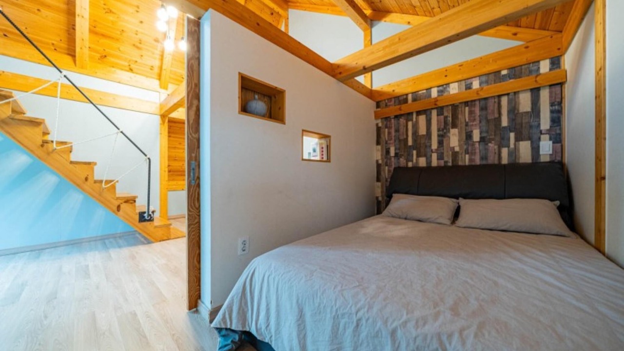 Photo of Bedroom in Seojong