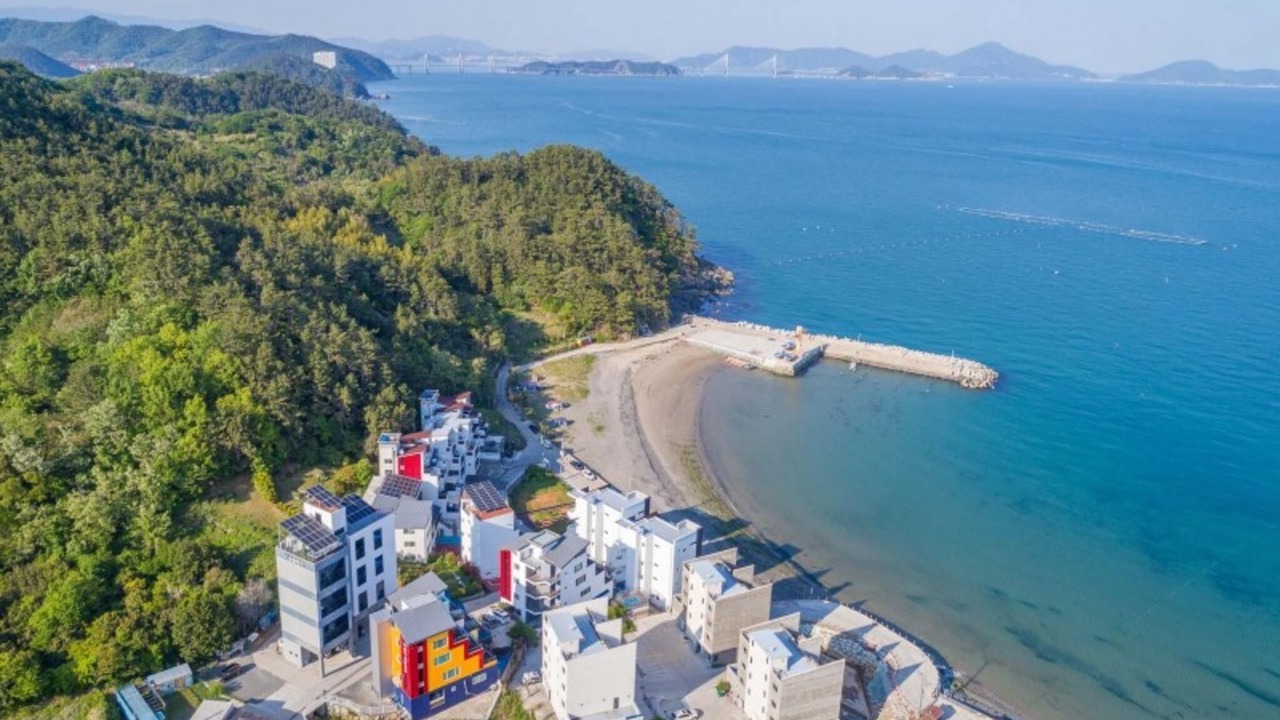 Photo of Others in Geoje
