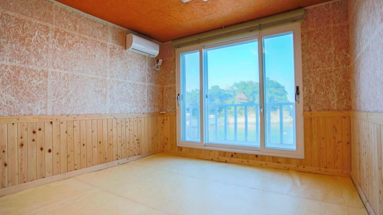 Photo of Bedroom in Hayu