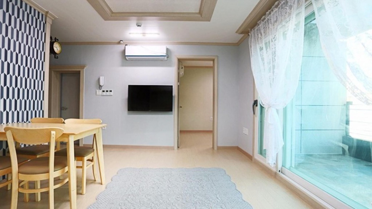 Photo of Bedroom in Hwajeong