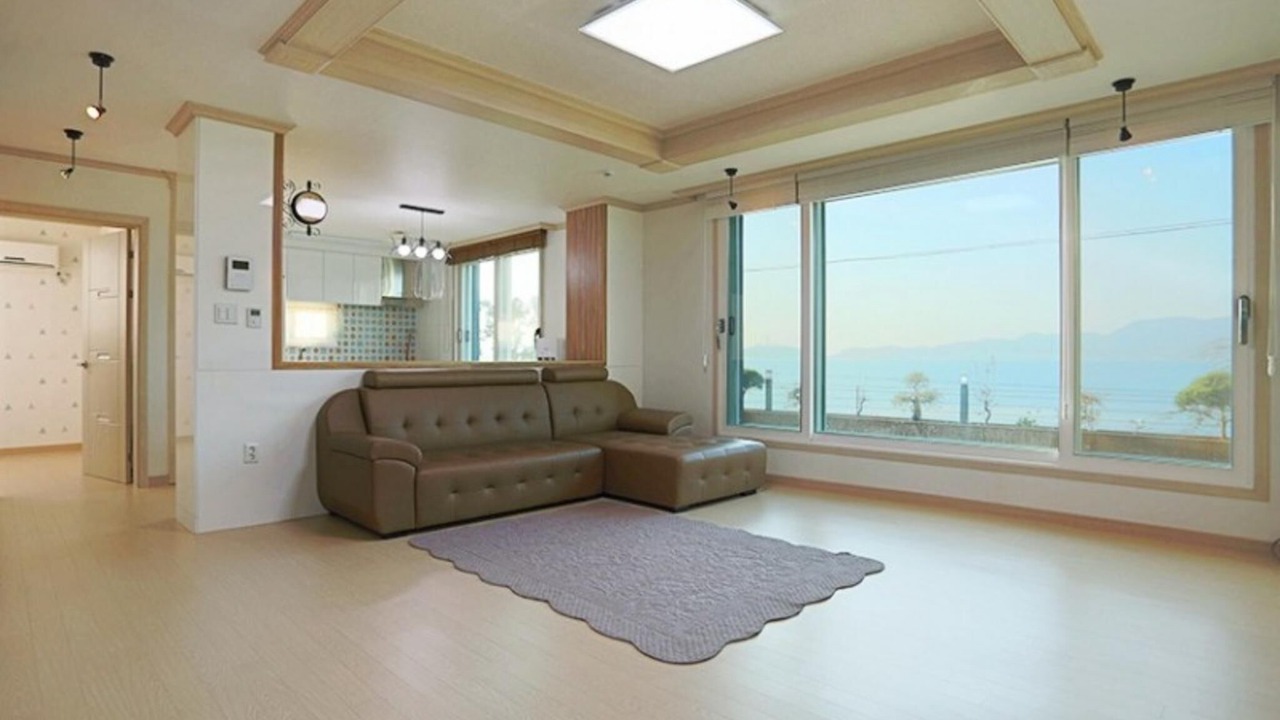Photo of Bedroom in Hwajeong