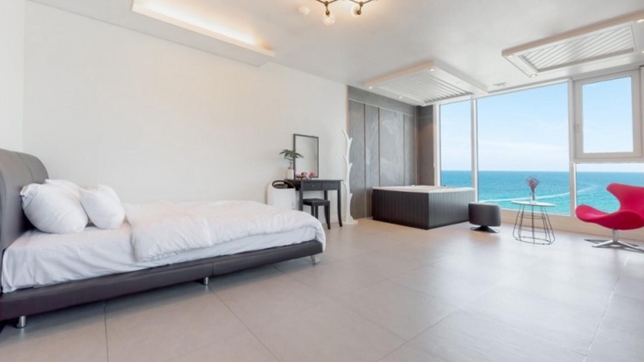 Photo of Bedroom in Toseong