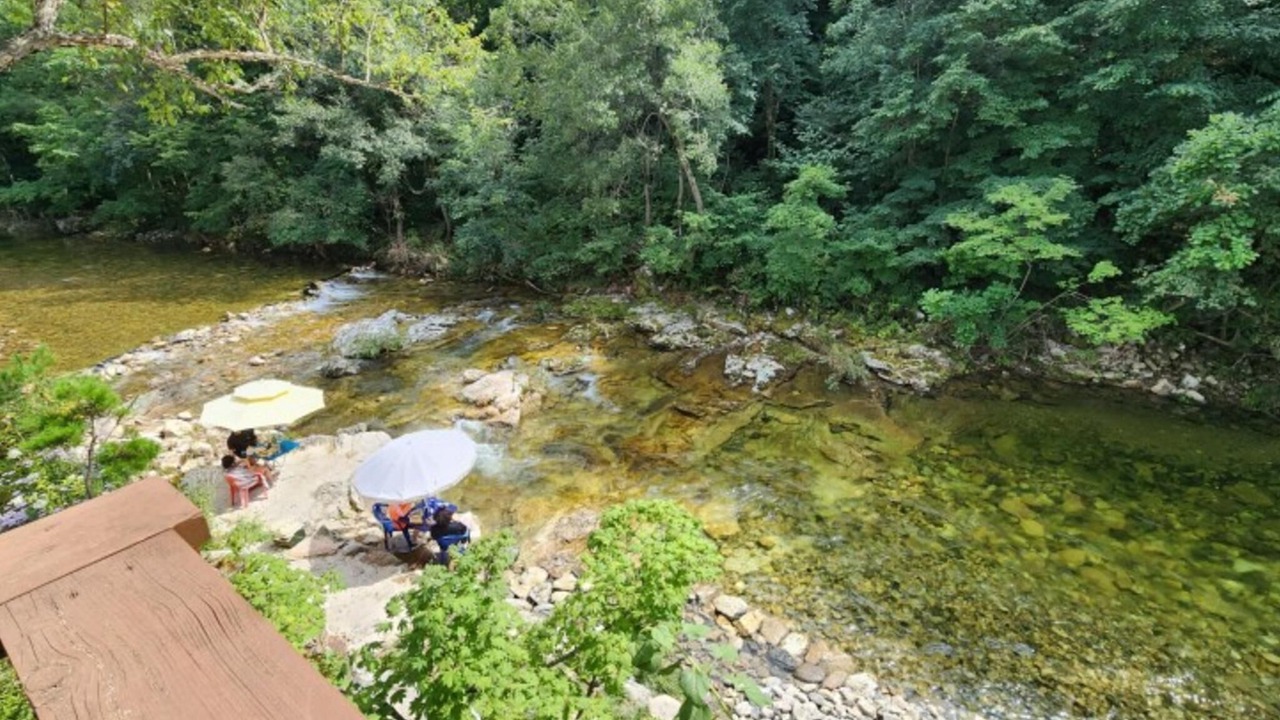 Photo of Others in Jeongseon