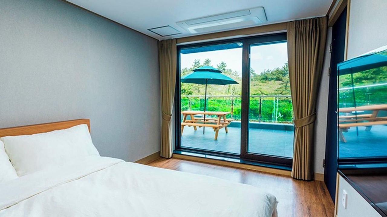 Photo of Bedroom in Hallim