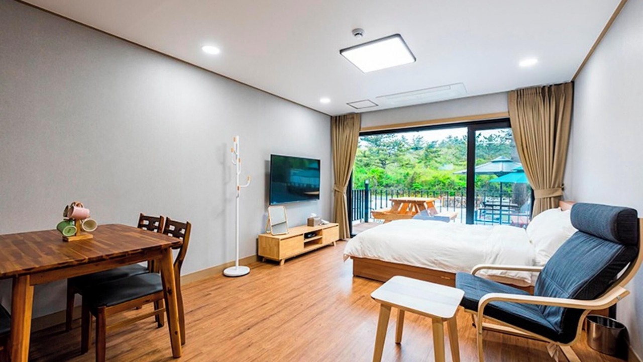 Photo of Bedroom in Hallim