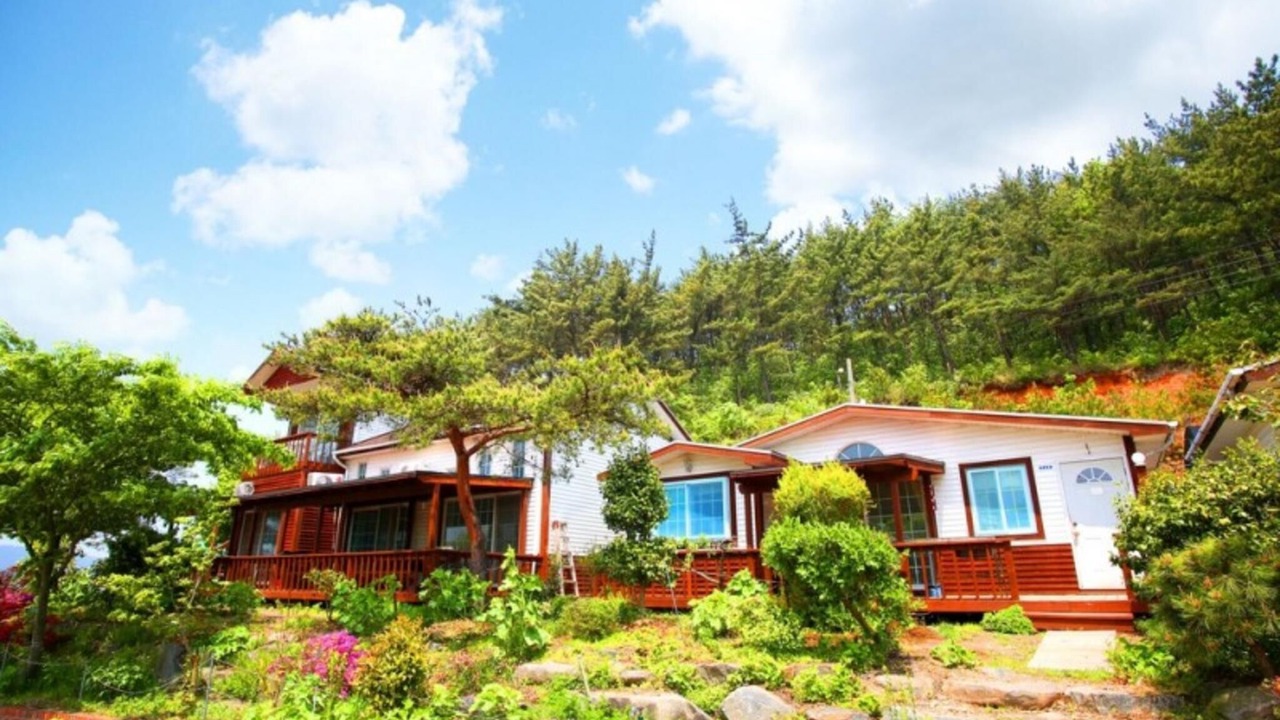 Photo of Others in Taean