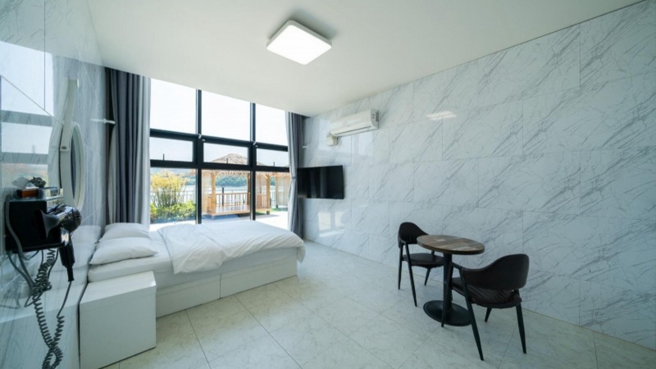 Photo of Bedroom in Udu-ri