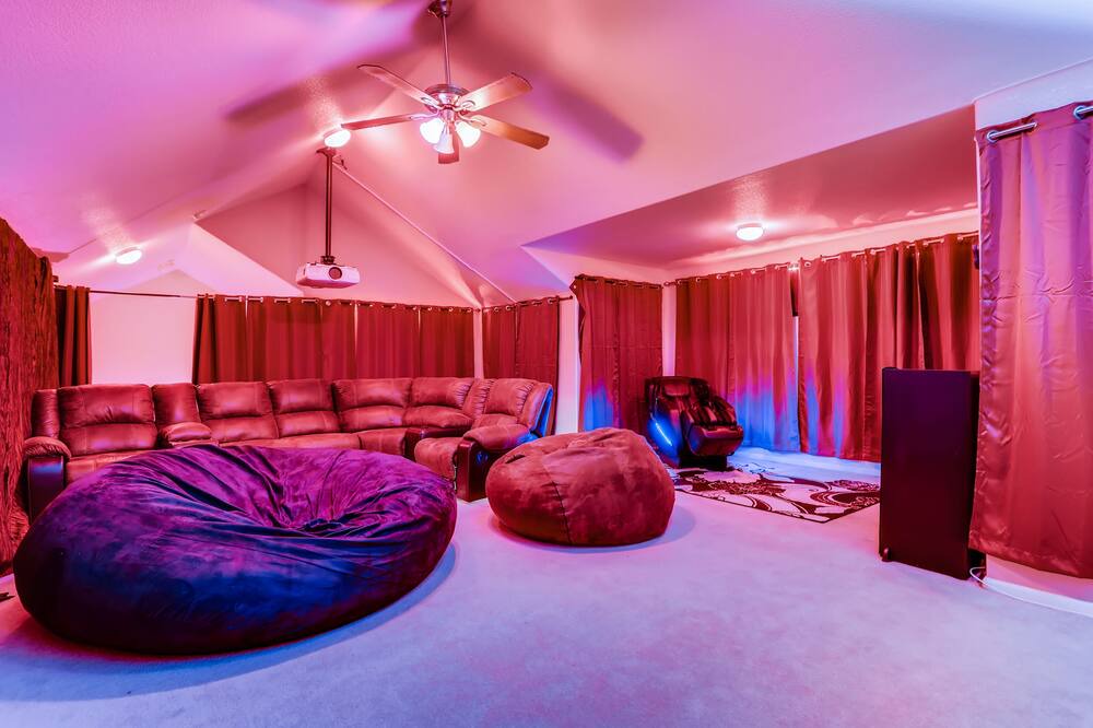 Photo of Bedroom in Green Valley Ranch