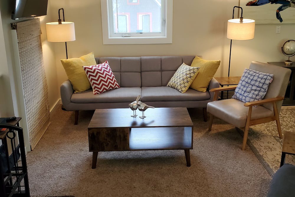 Photo of Livingroom in Minturn