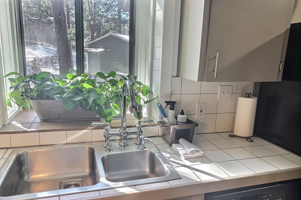 Photo of Kitchen in Evergreen