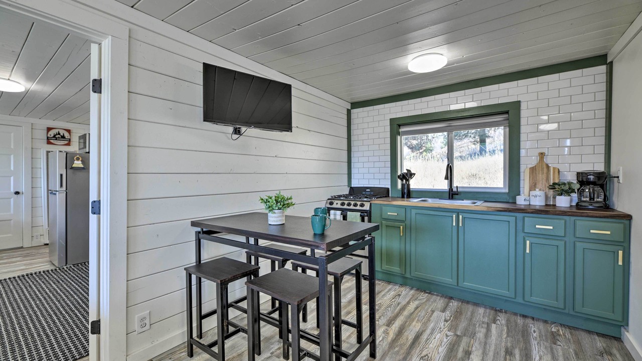 Photo of Kitchen in Forest Lakes