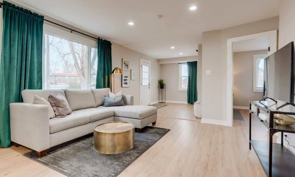 Photo of Livingroom in Longmont