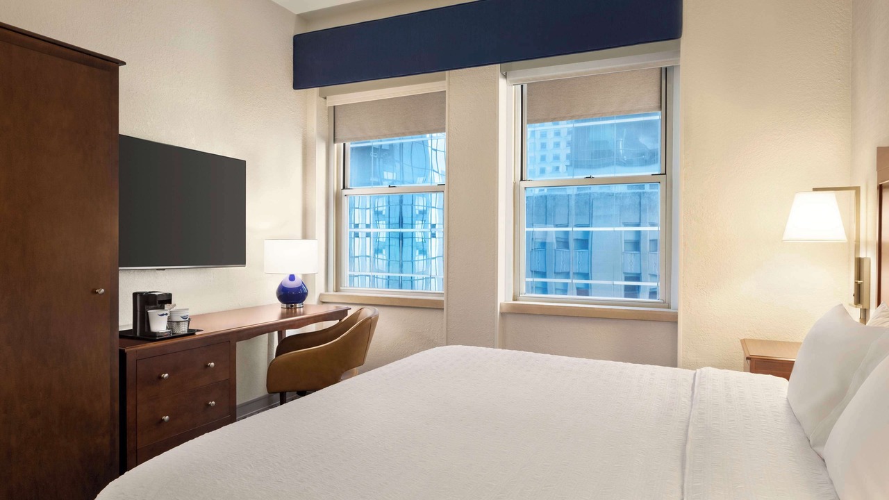 Photo of Bedroom in Financial District