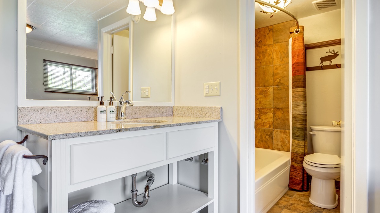 Photo of Bathroom in Grand Lake