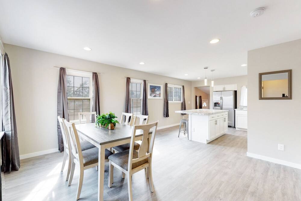 Photo of Livingroom in Twin Lakes