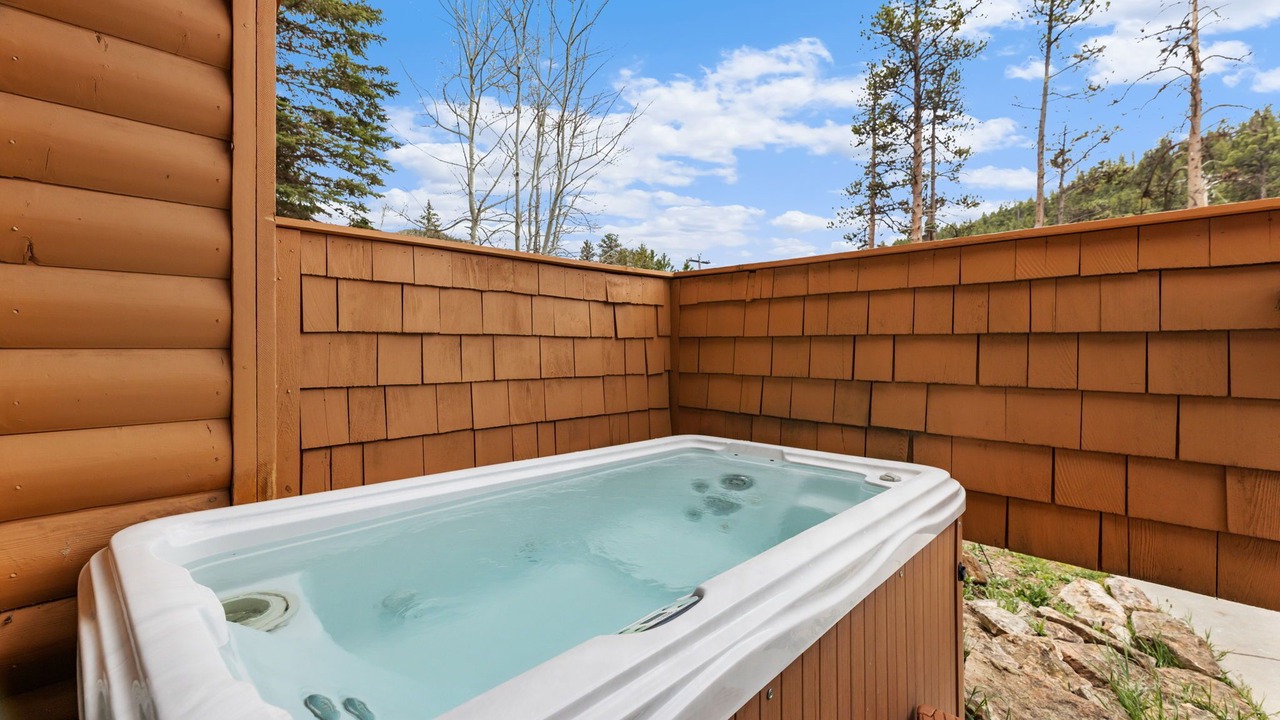 Photo of Outdoor in Fall River Estates