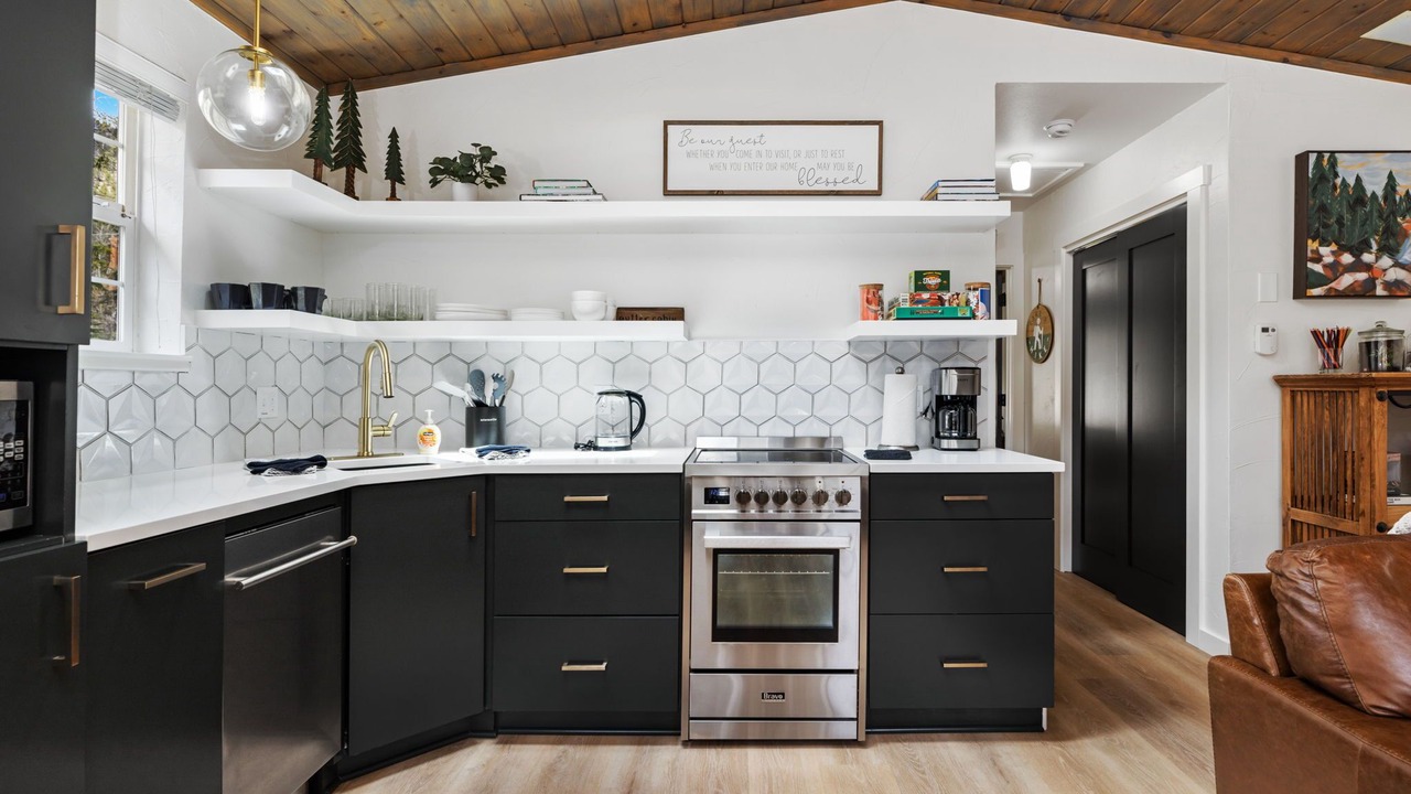 Photo of Kitchen in Fall River Estates