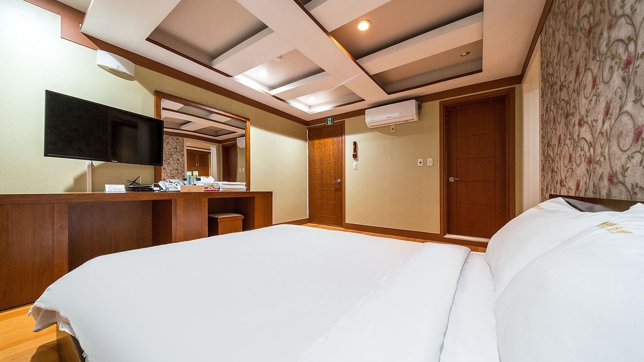 Photo of Bedroom in Taebaek