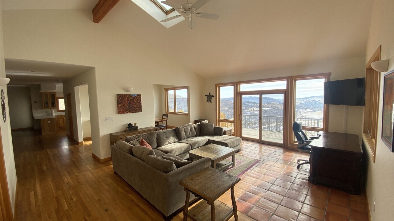 Photo of Livingroom in Lyons