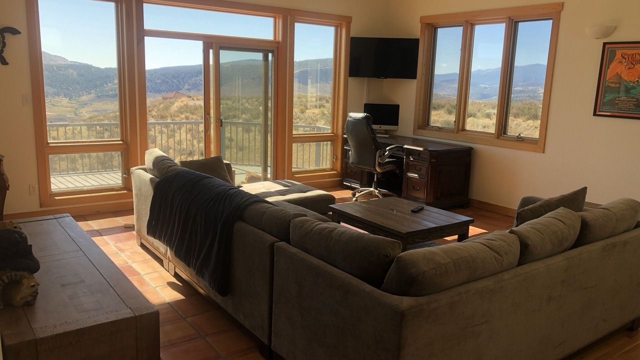 Photo of Livingroom in Lyons